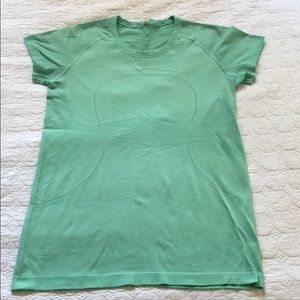 Lululemon Swiftly Tech Shirt Sleeve Crew Neck Tee